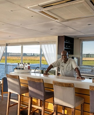 Foto ZAMBEZI QUEEN 7