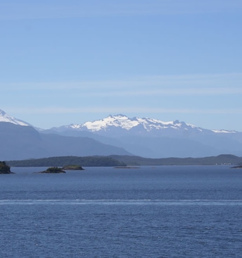 Canal Moraleda y Ferronave (Chile)