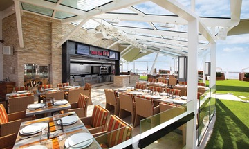 Lawn Club Grill