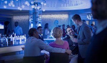Stylische Martini Bar