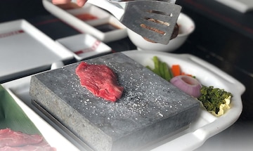 IZUMI SUSHI & HOT ROCK