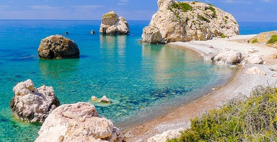 Route durch die Insel der Aphrodite, der Göttin, die aus dem Meer hervorging