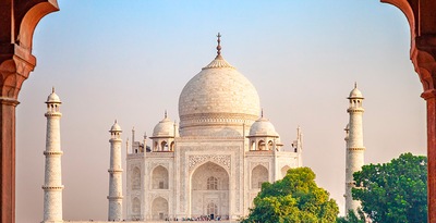 Goldenes Dreieck, Khajuraho und Varanasi
