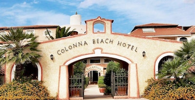 Colonna Beach Hotel