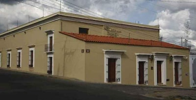 Casa De Las Flores Hotel