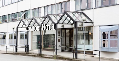 Comfort Hotel Victoria Floro, Markegata 43, 6900, Norway