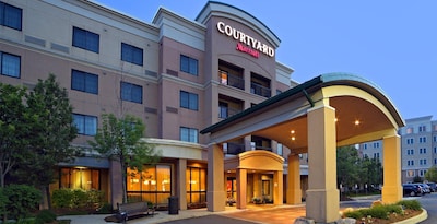 Courtyard By Marriott Mississauga - Airport Corporate Centre West