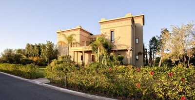 Villa Avec Piscine Privée Et Golf