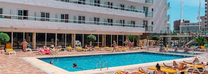 Port Fiesta Park Hotel