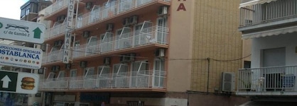 Hotel Mayna