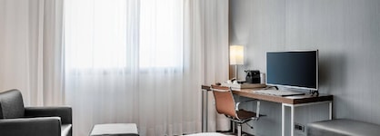 Ac Hotel Algeciras By Marriott