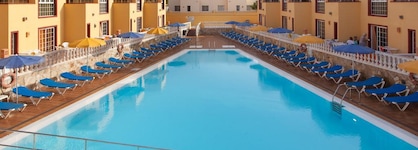 Apartamentos Maxorata Beach