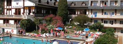 Santa Susana Resort Affiliated by  Fergus