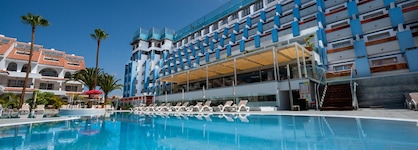 Paradise Park Fun Lifestyle Hotel
