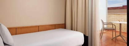 iStay by NH Ciudad de Valencia Hotel