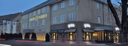 Top Cityline Hotel Eggers