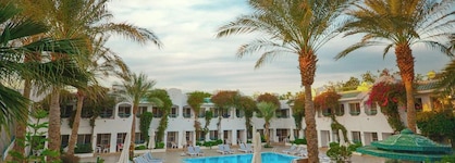 Falcon Hills Hotel