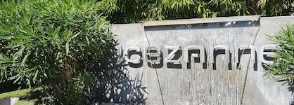 Hotel Cezanne