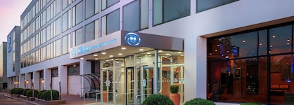 Hilton Gatwick Airport