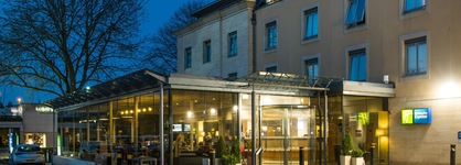 Holiday Inn Express Bath By Ihg