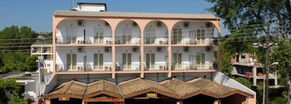 Popi Star Hotel
