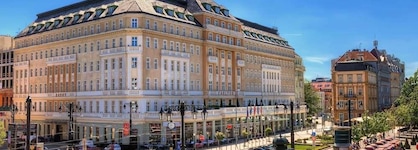 Radisson Blu Carlton Hotel