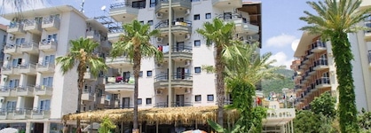 Kleopatra Ada Beach Hotel