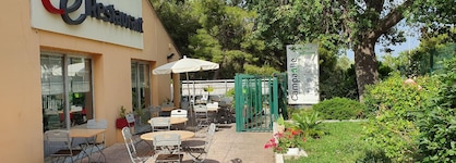Hotel Kyriad Direct Marseille West Martigues