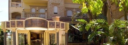 Hellenia Yachting Hotel