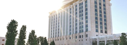Four Seasons Hotel Amman
