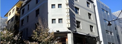 Aston Hotel