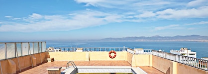 Mll Caribbean Bay Hotel