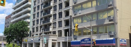Hotel 89 Yorkville