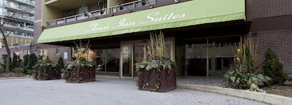 Town Inn Suites Hotel