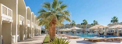 Reef Oasis Beach Resort