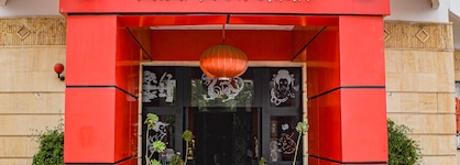 Intouriste Hôtel & Suites
