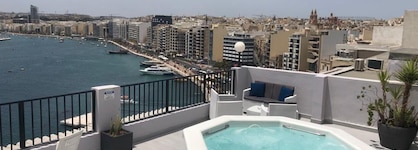 Sliema Marina Hotel