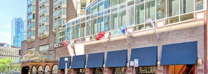 Doubletree By Hilton Hotel Toronto Downtown
