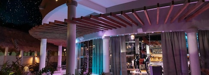 Grand Palladium Select White Sand
