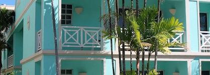 Dover Beach Hotel