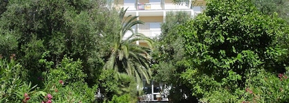 Hotel Ipsos Beach