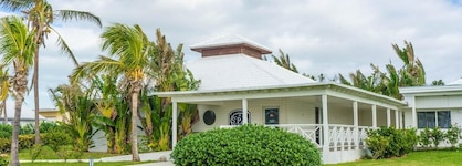 Viva Fortuna Beach by Wyndham