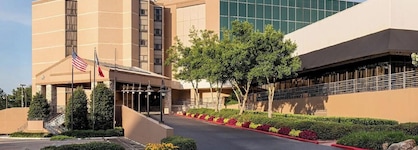 Sonesta Hotel Houston Iah Airport