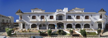 Hotel Pozo Del Duque