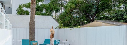 Azure Mare Hotel