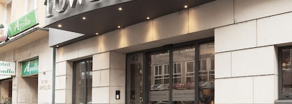Townhouse Hotel