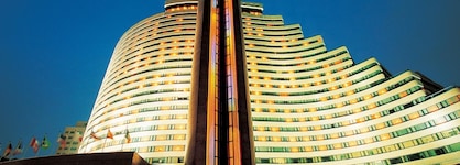 Hua Ting Hotel & Towers