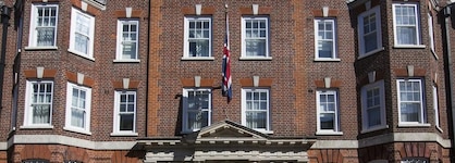 No. Ten Manchester Street Hotel