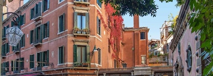 Hotel La Fenice Et Des Artistes