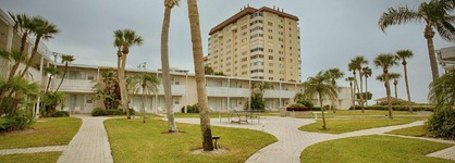 Sandcastle Resort At Lido Beach